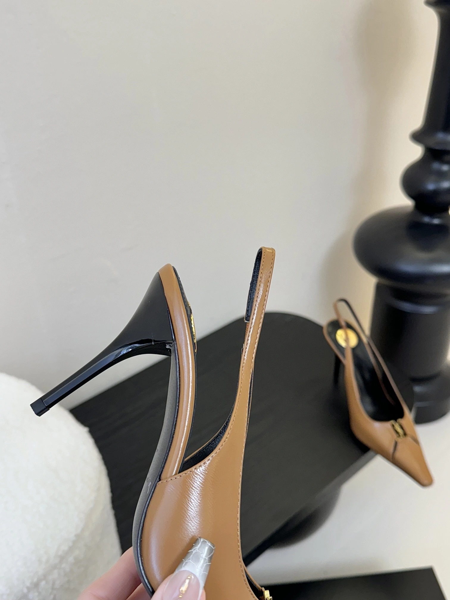 COCO-- Yv5s 806685AADF12526 heel-height ：8.5cm calfskin item:D-X555F1982